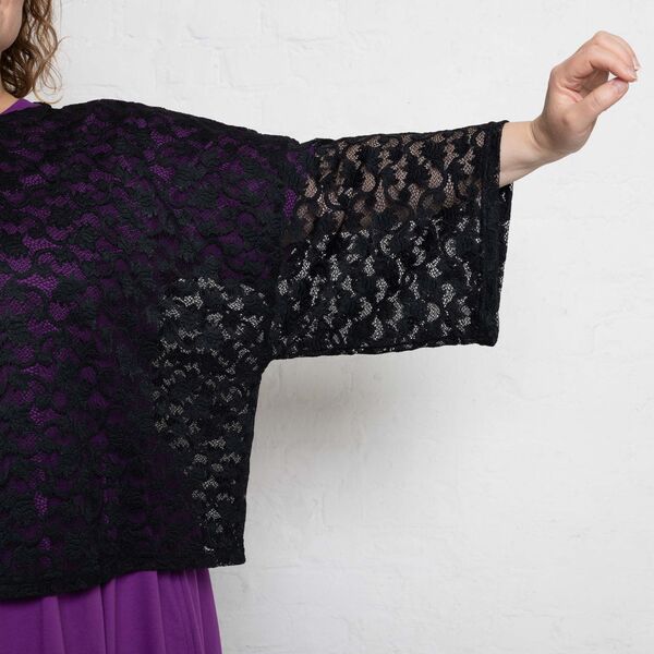 Kaija  - Kaiken päälle paita, lyhyt, PITSI