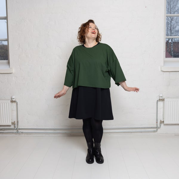 Kaija  - Kaiken p&auml;&auml;lle paita, LYHYT, mets&auml;nvihre&auml;